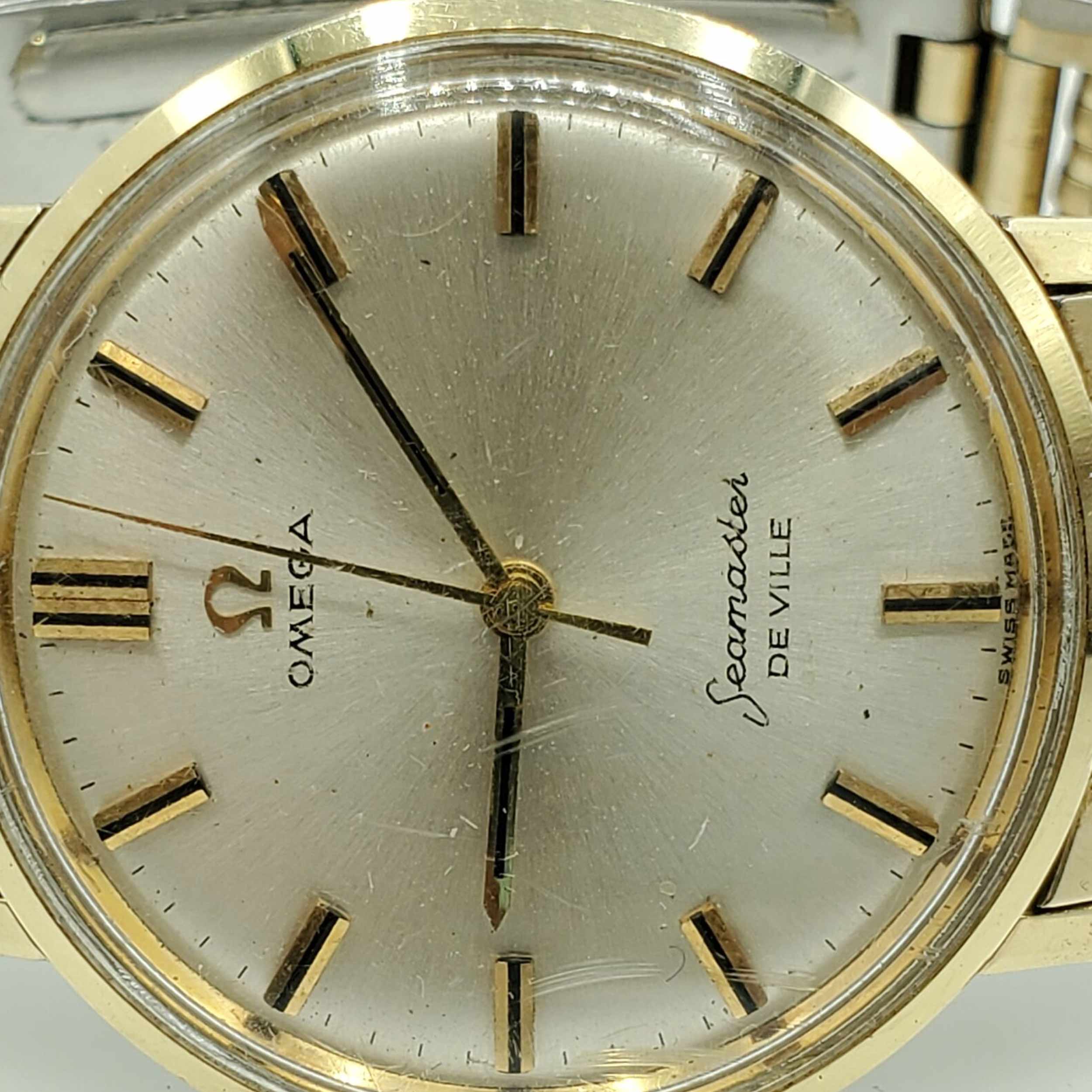 eBay Finds: A Pair of Vintage Seamasters, a Nice Citizen Bullhead Chrono, and a Funky Jump Hour