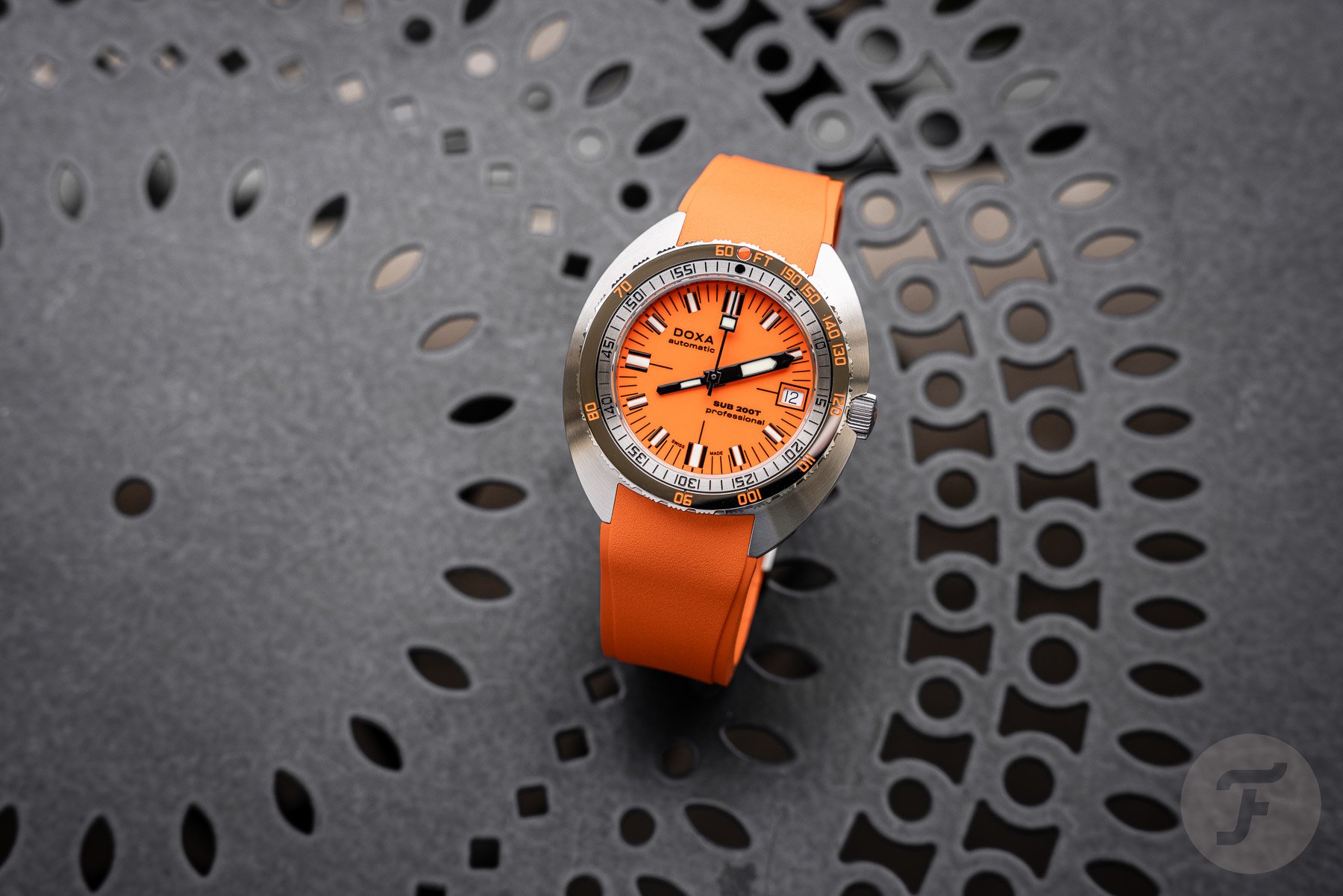 Sunday Morning Showdown: Doxa Sub 200T Vs. Aquastar Model 60