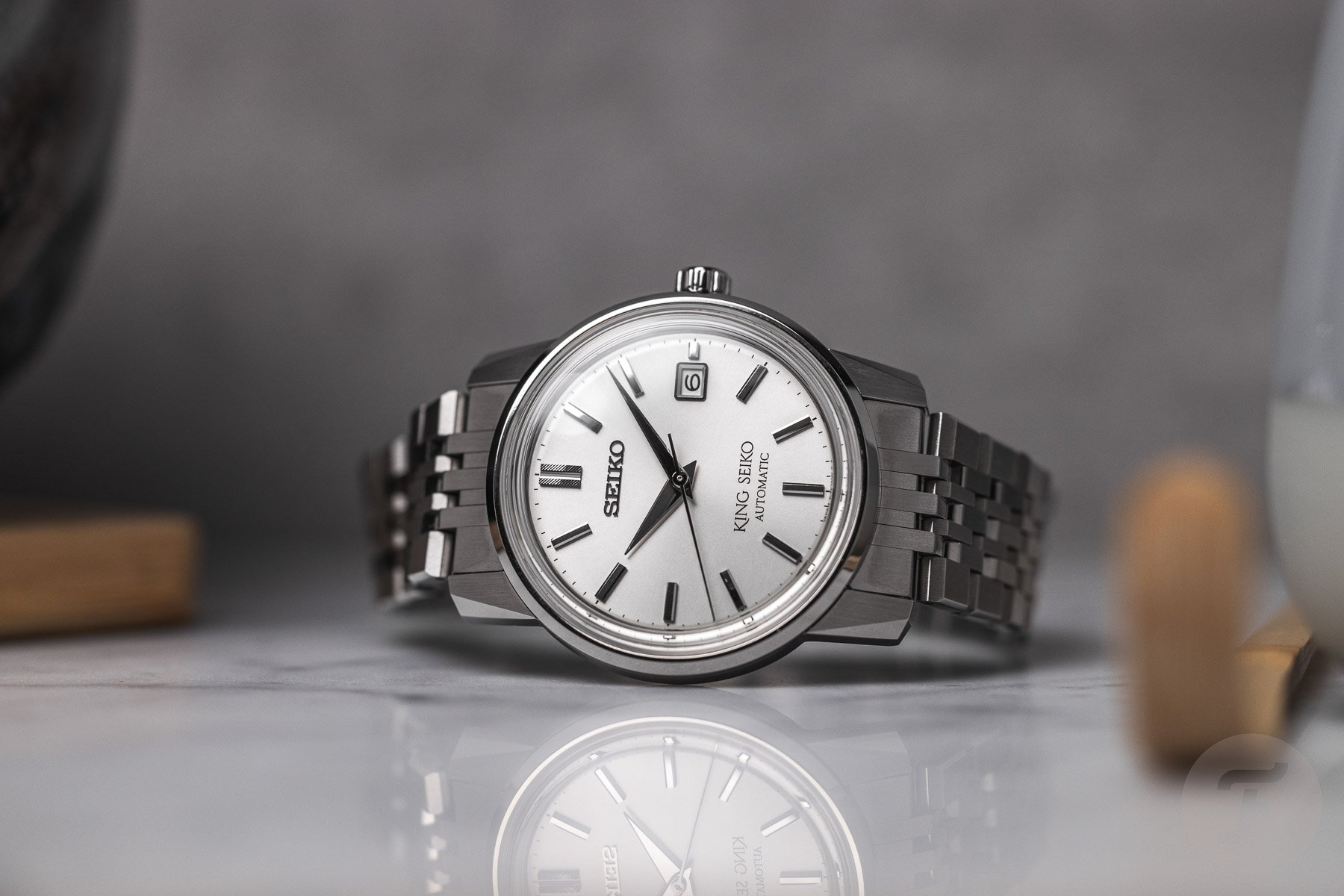 Sunday Morning Showdown: Grand Seiko SBGW305 Vs. King Seiko SJE089