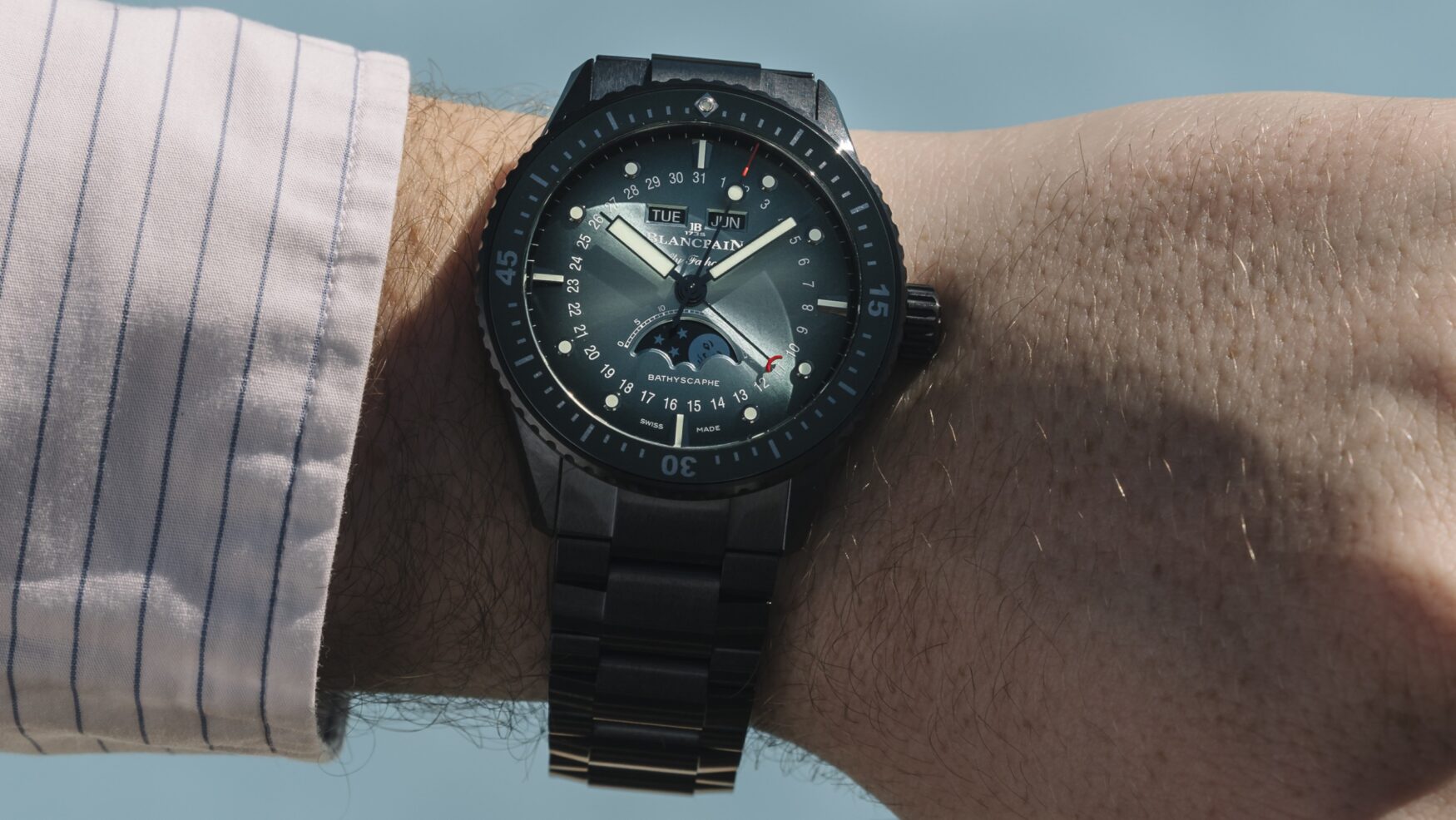 Blancpain unveil its first-ever ceramic bracelets for the Bathyscaphe on Australia’s Great Barrier Reef (live pics)