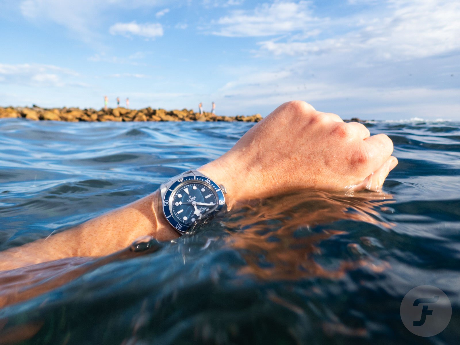 Sunday Morning Showdown: Tudor Black Bay 58 In Blue Vs. Seiko Prospex Marinemaster SJE119
