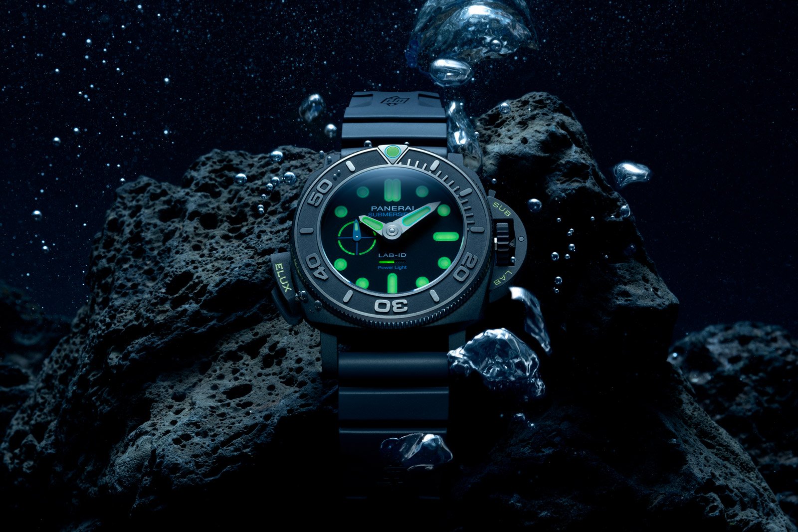 Introducing The New Panerai Submersible Elux LAB-ID PAM01800 Watch