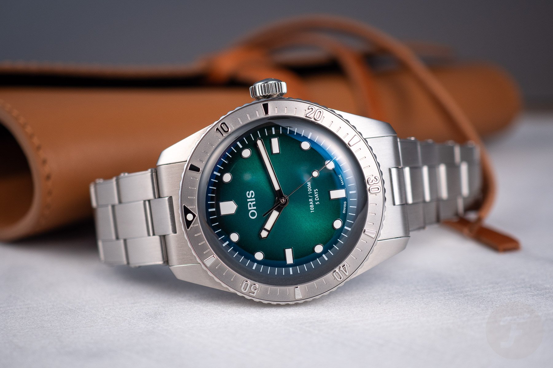 Sunday Morning Showdown: Oris Divers Sixty-Five Calibre 400 38mm Vs. Tudor Black Bay 54