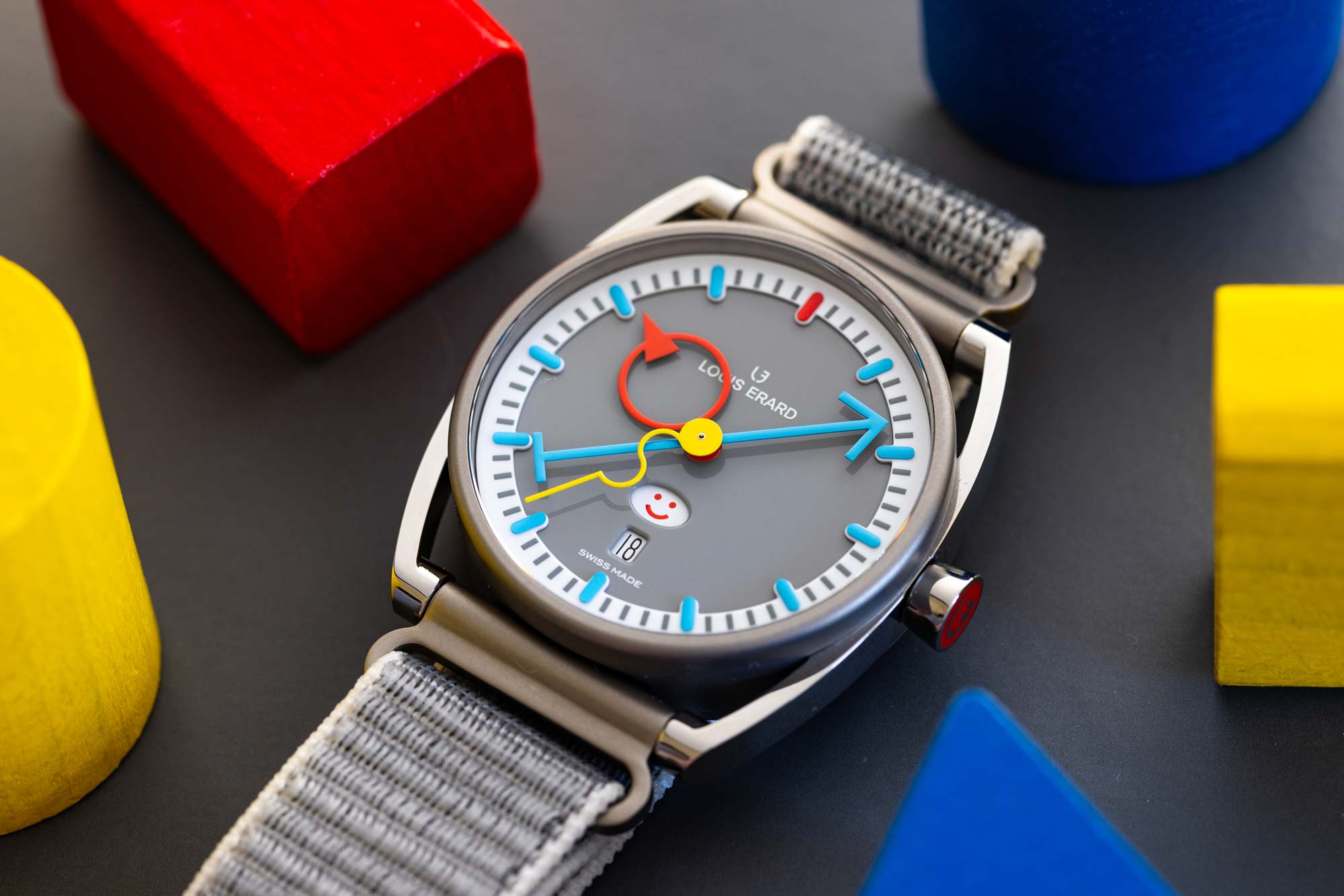 The Roundup: A Watch That Smiles Back, A Diver That Will Have You Spinning, and More