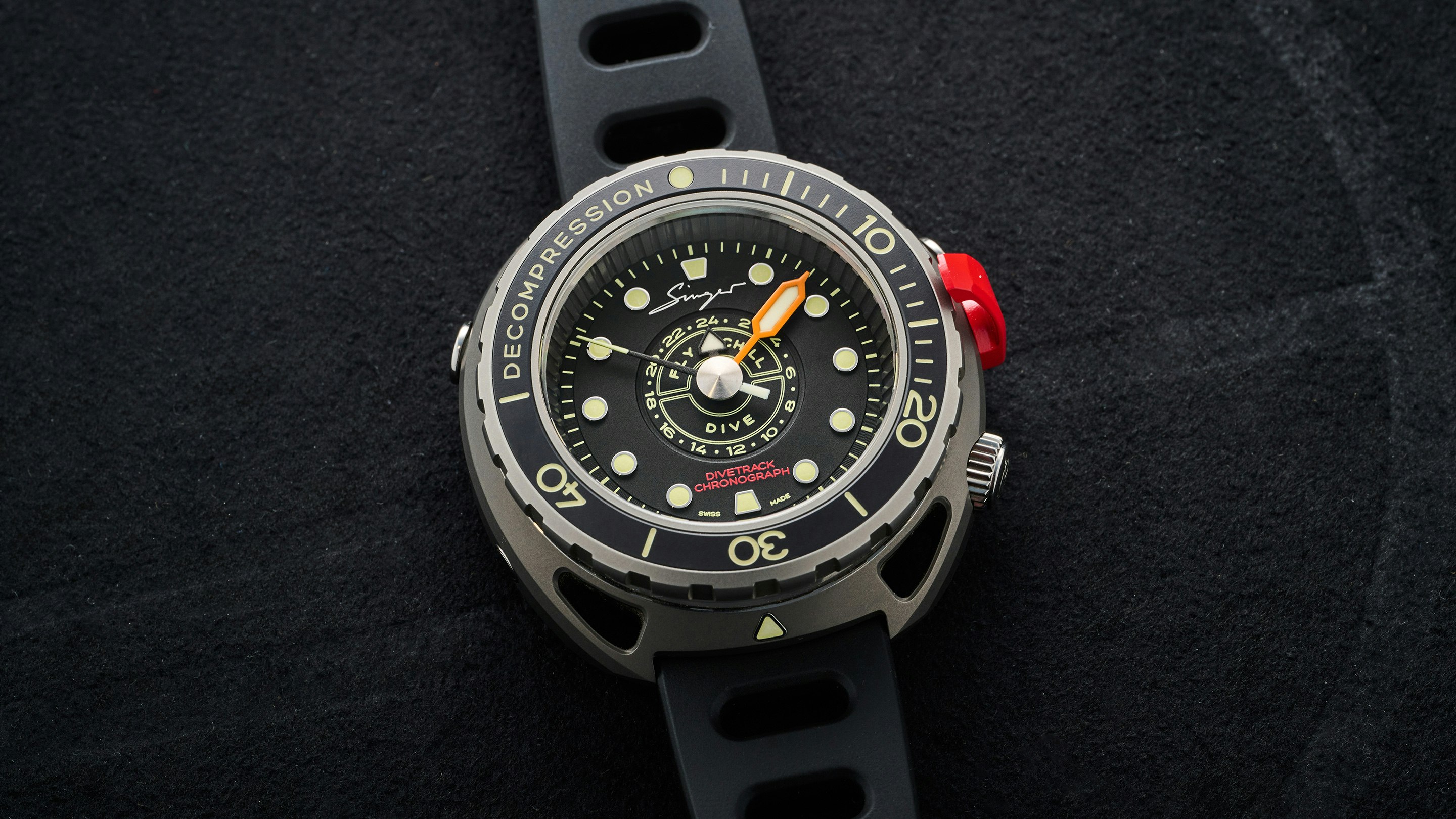 Hands-On: The Singer DiveTrack – The Wildest, Most Overbuilt Dive Watch You’ve Ever Seen