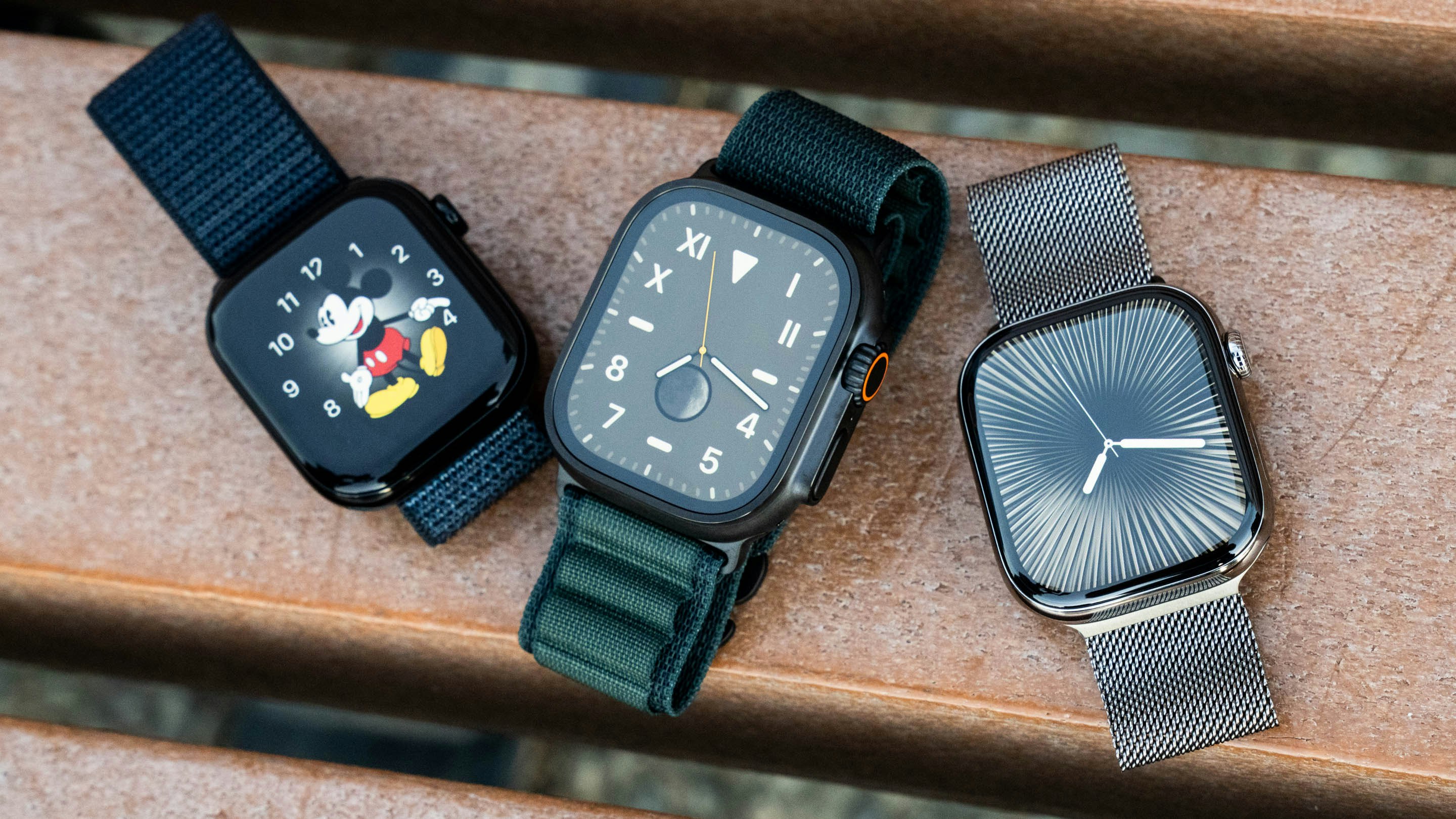 Hands-On: The Apple Watch Series 10 And Ultra 2 Black (Video)