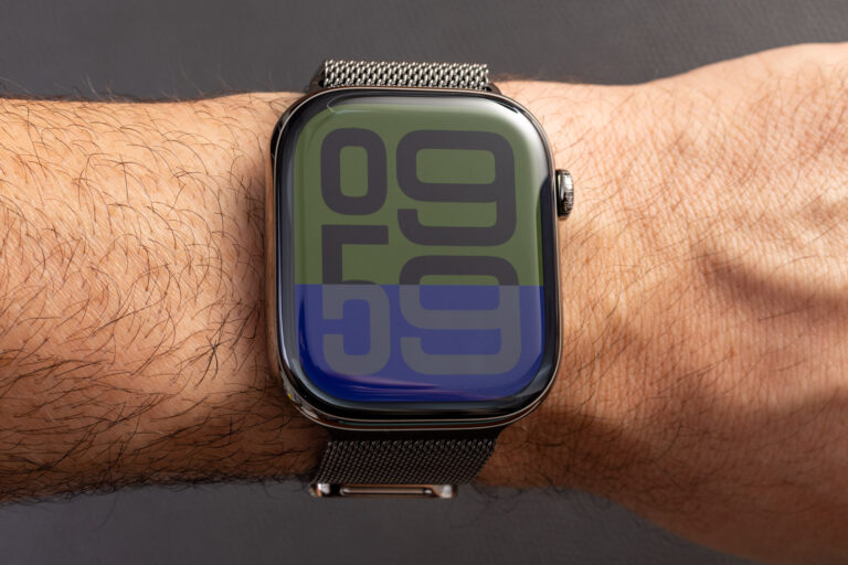 Watch Review: Apple Watch Series 10 Emphasizes Beauty & Wearability