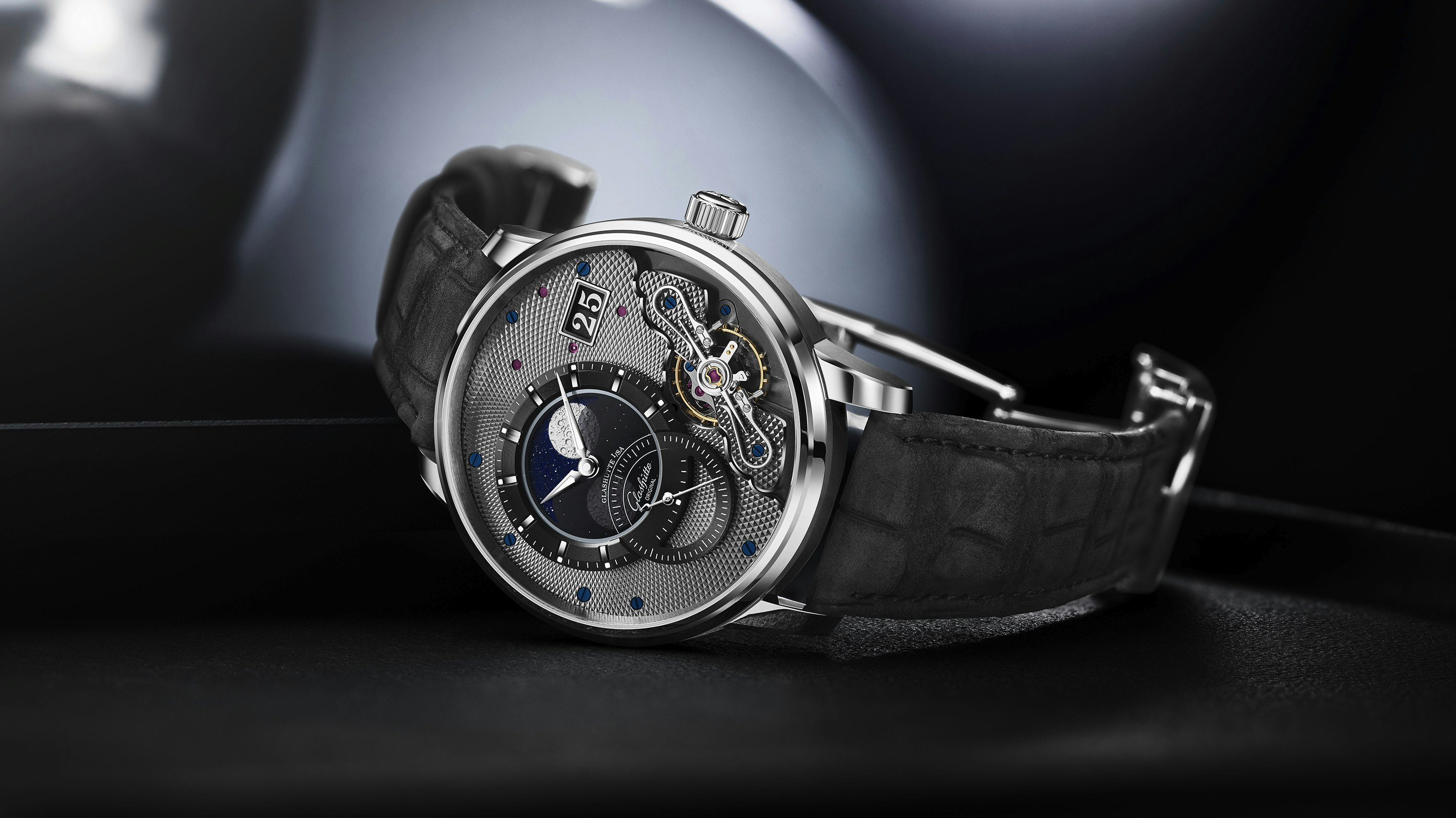 Introducing: The Glashütte Original PanoLunarInverse Limited Edition