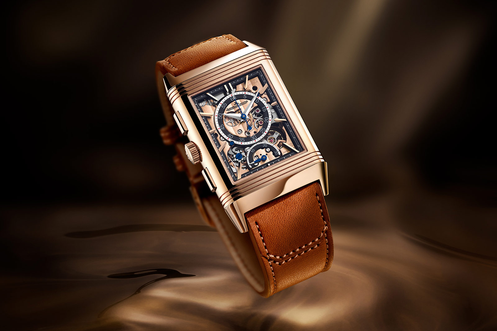 The Jaeger-LeCoultre Reverso Chronograph Gets a Solid Gold Movement