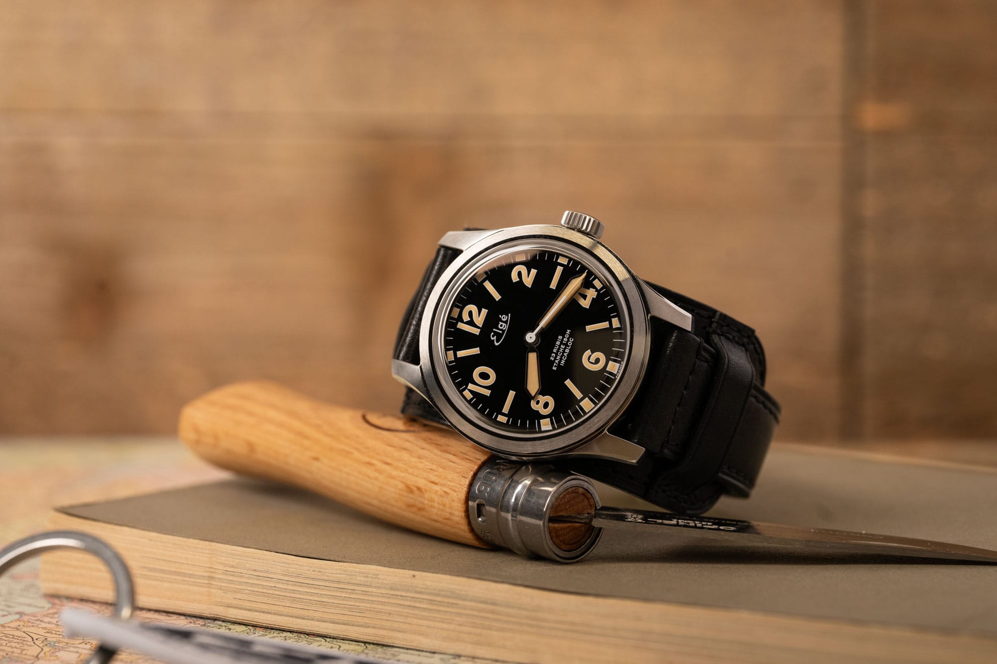First Look: Élge Returns with the French-Made Chamonix