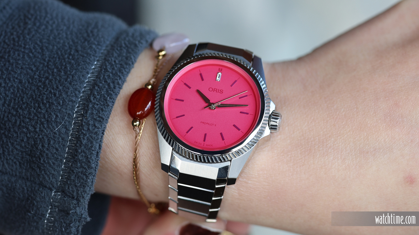 Oris: ProPilot X Miss Piggy Edition