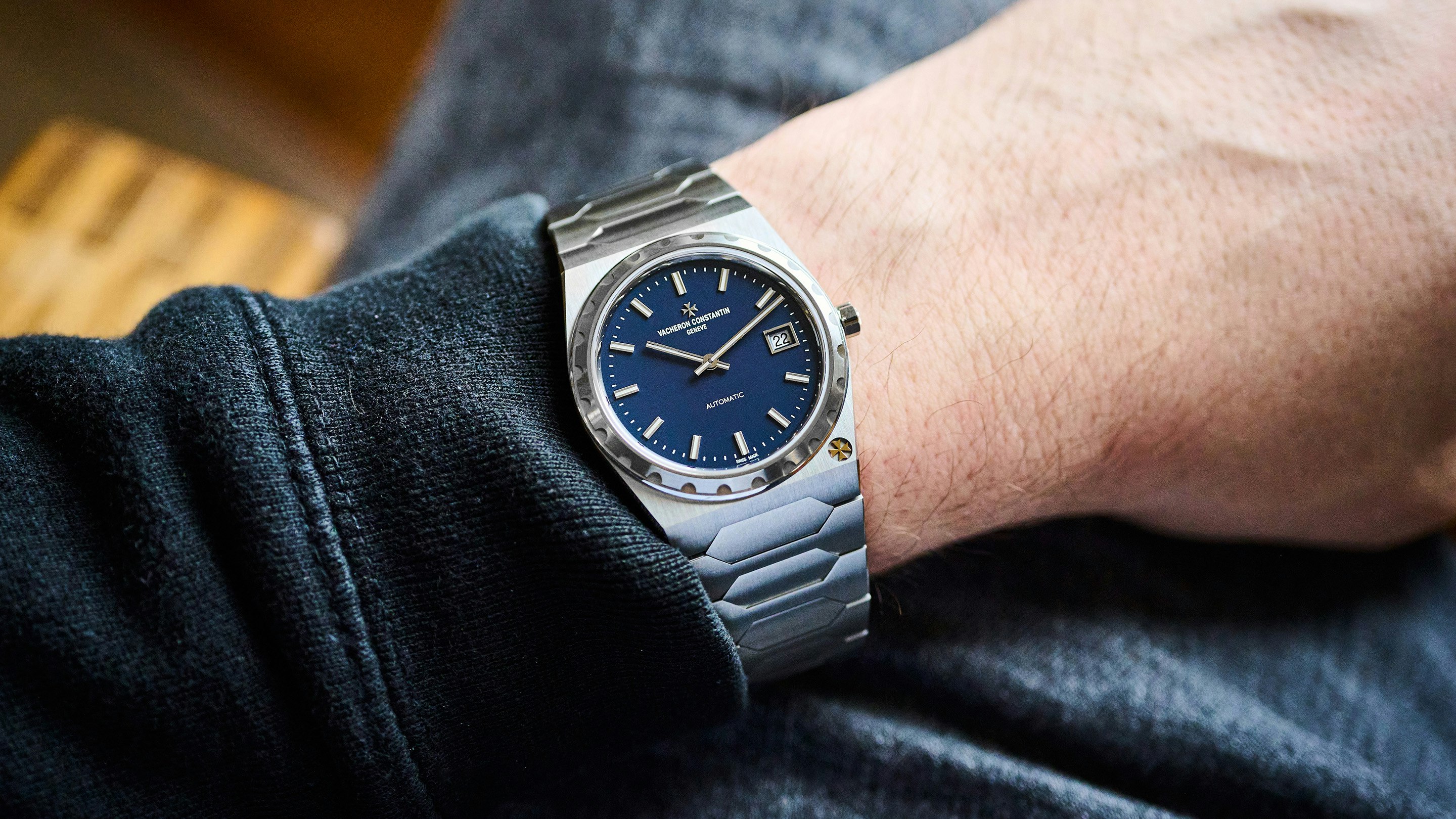 Introducing: The Vacheron Constantin 222 Returns In Steel (Live Pics)