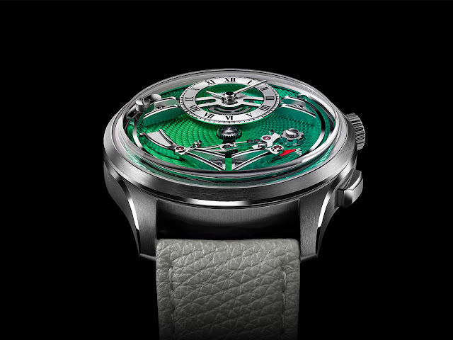 Christopher Ward Bel Canto Classic: retro elegance with a chime