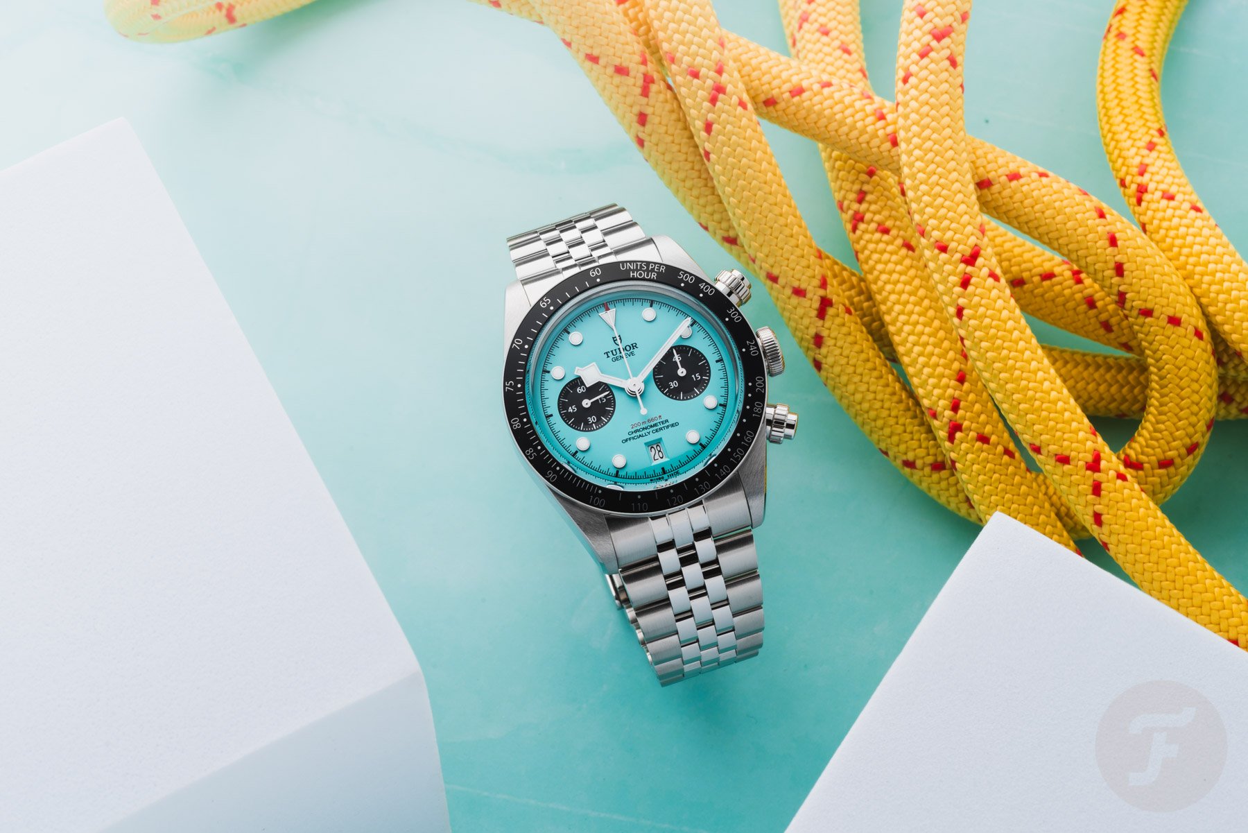 South Beach Vibes In Scheveningen With The Tudor Black Bay Chrono “Flamingo Blue”