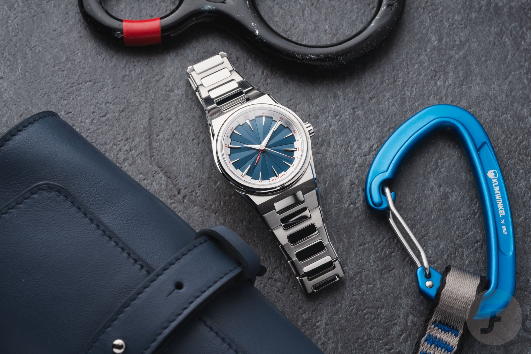 Hands-On With The New Makina Mephisto_III GMT
