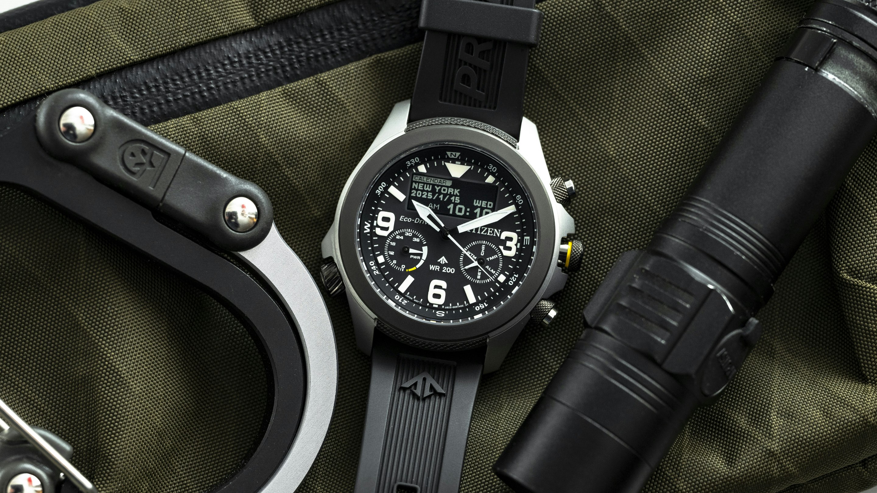Hands-On: The Citizen Promaster Land U822