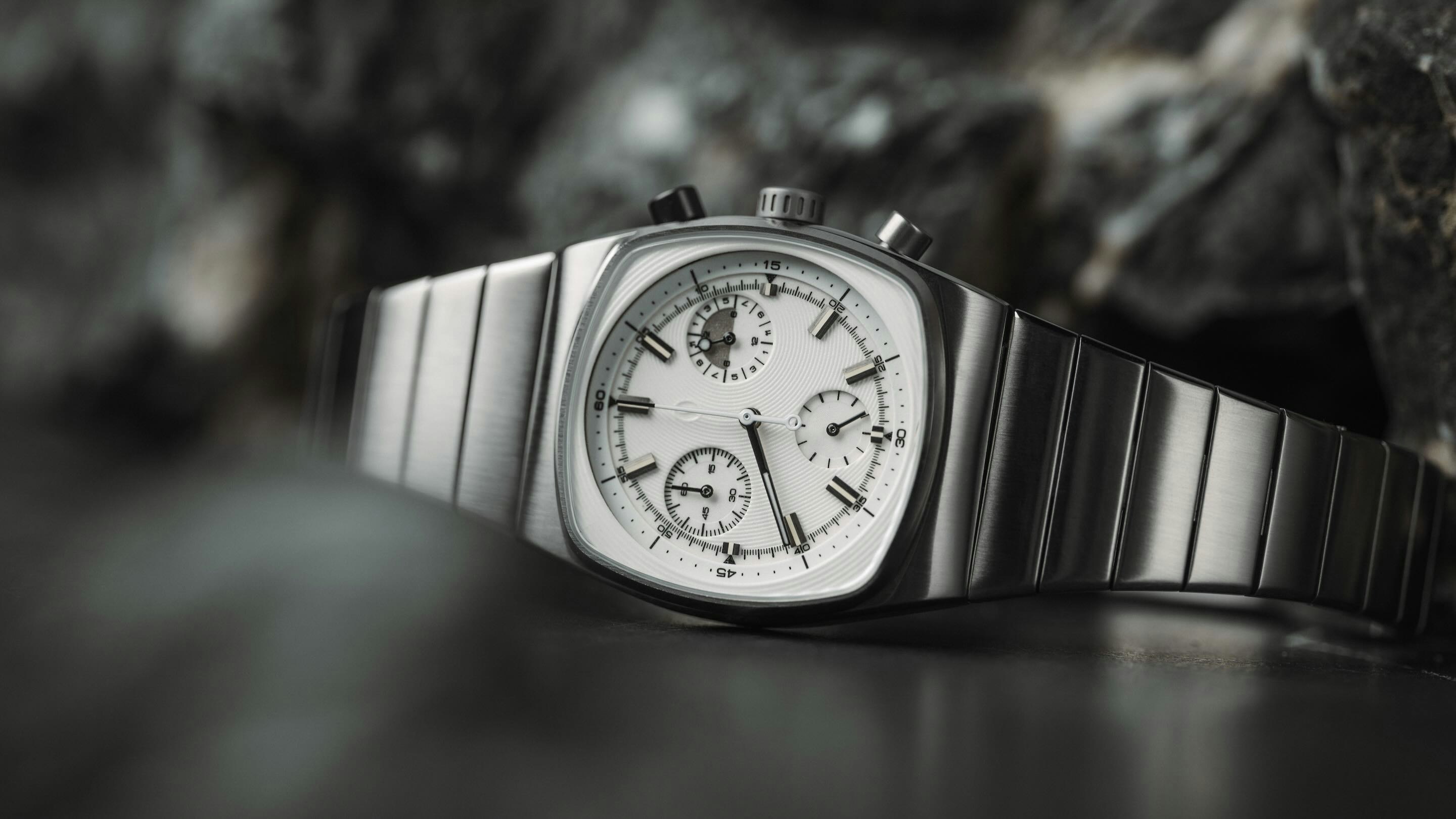 Introducing: The Metric Chrono Regulator Returns With A Lumed Dial In Worn & Wound’s New Collaboration With Brew Watch Co.