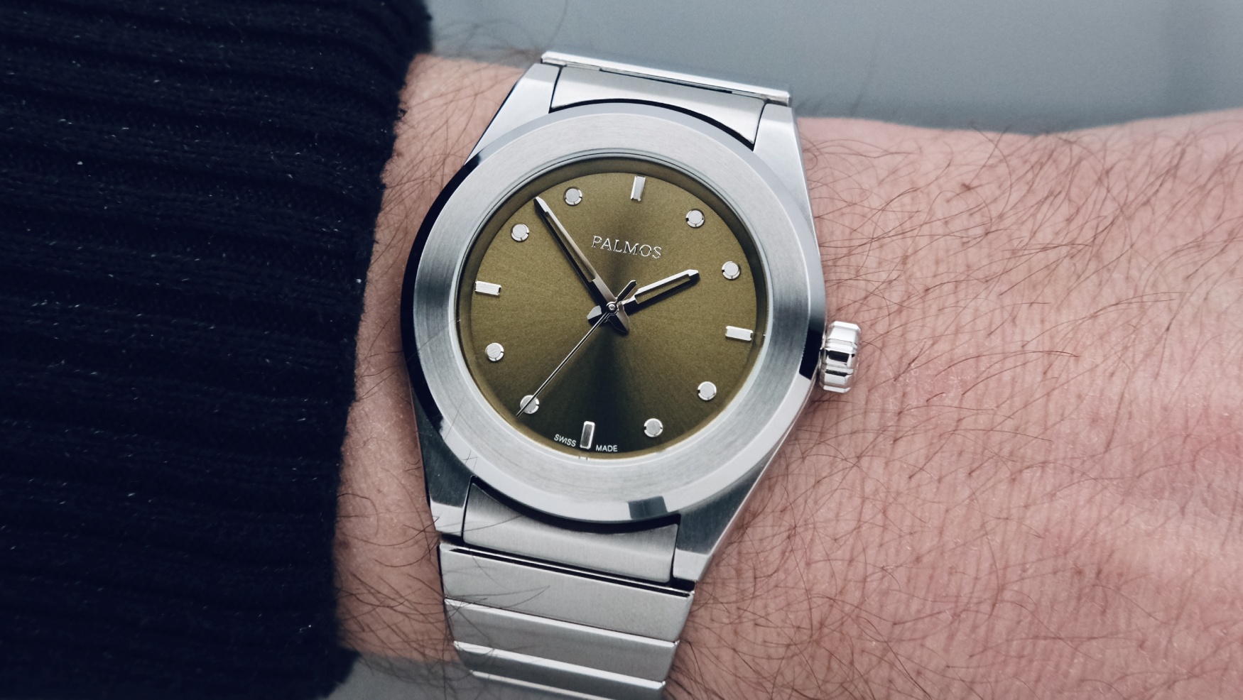 The Palmos One is an ultra-minimal take on a daily