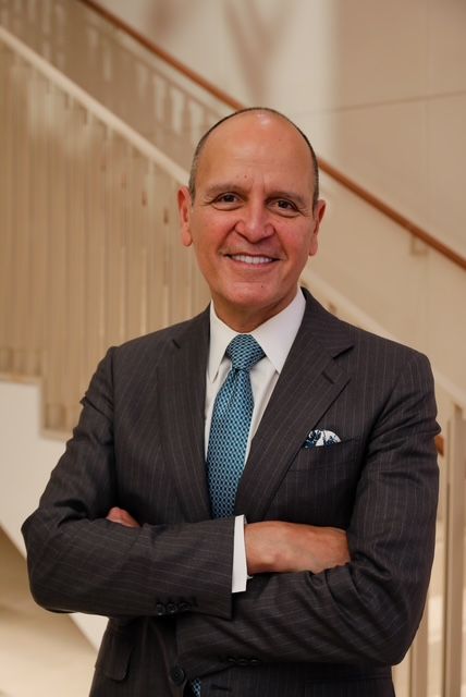 Robert Chavez To Receive Lifetime Achievement Award at FGI Rising Star Event