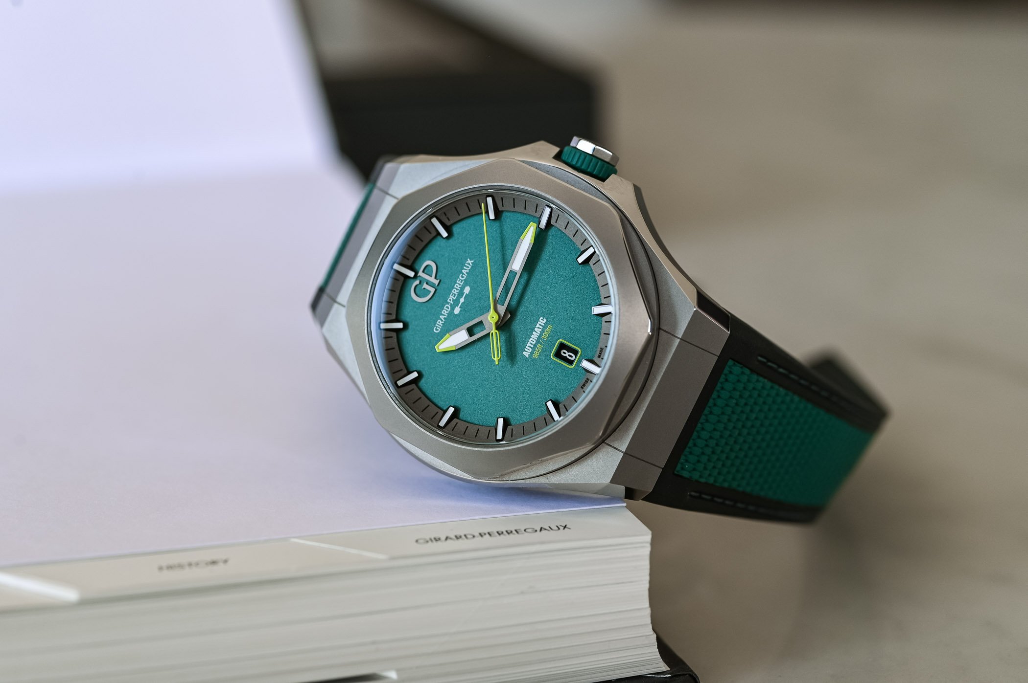 Girard-Perregaux Unveils The Laureato Absolute Aston Martin F1 Edition