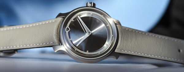 First Look – The Monochrome Spirit of the New Ming 37.02 Ghost