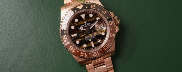 Hands-on – The Exotic New Rolex GMT-Master II Everose Gold with a Tiger Iron Dial