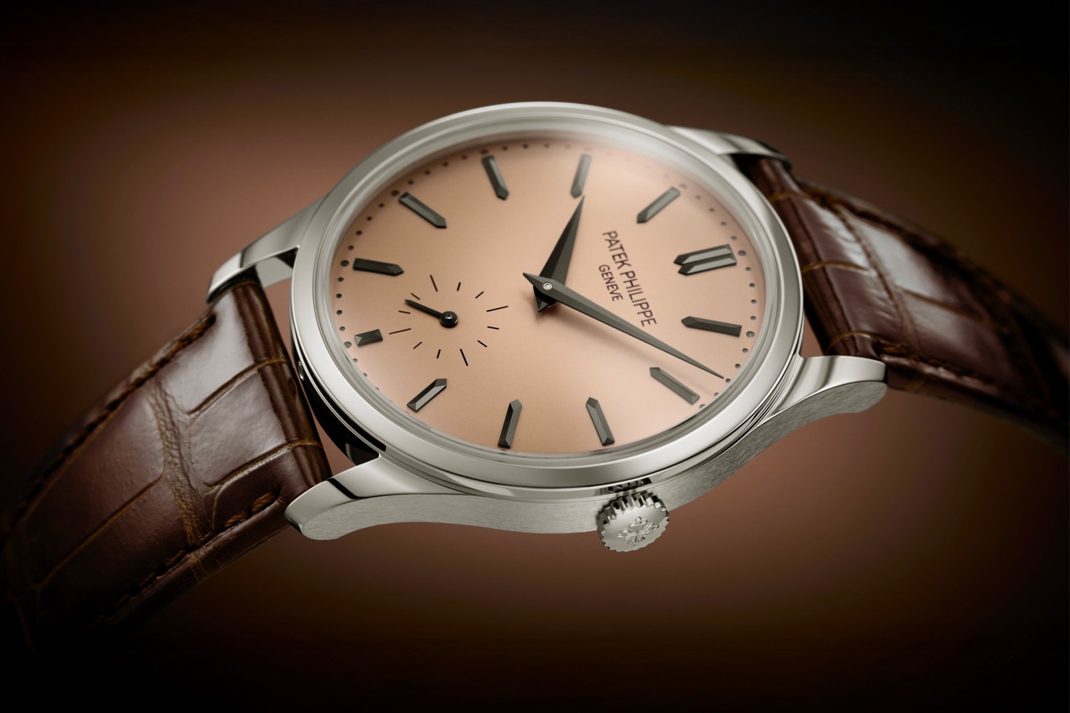 A Closer Look: Patek Philippe Calatrava 6196P