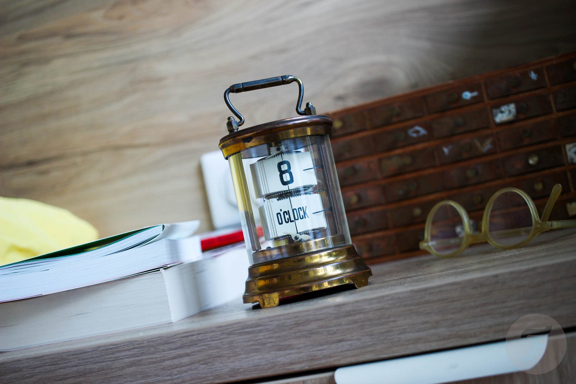 Retrospective: True Joy With A 100-Plus-Year-Old Plato Flip Clock