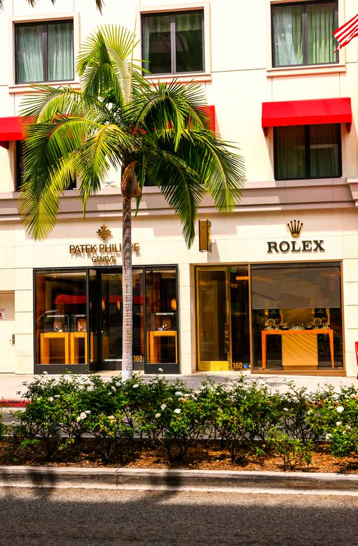 Watch Shopping Around The World: Tax Refunds In The Major Watch Hubs
