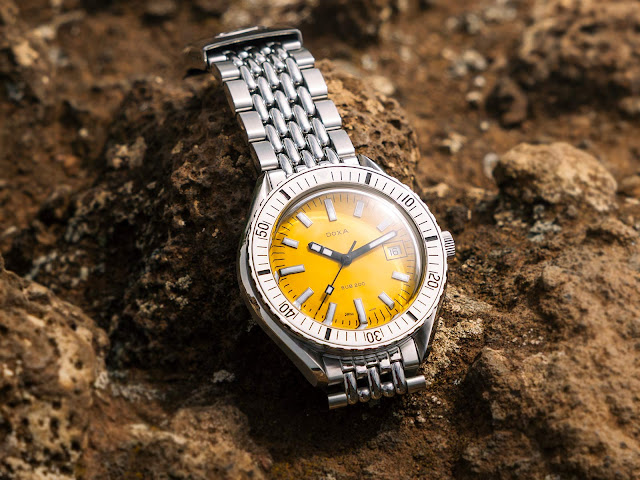 DOXA expands the SUB 200 line with polished steel bezel option