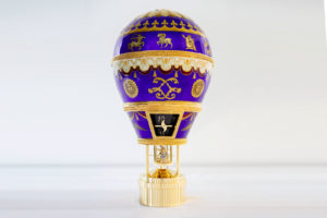 L’Epée 1839’s Surprising Imperial Hot Air Balloon Desk Clock