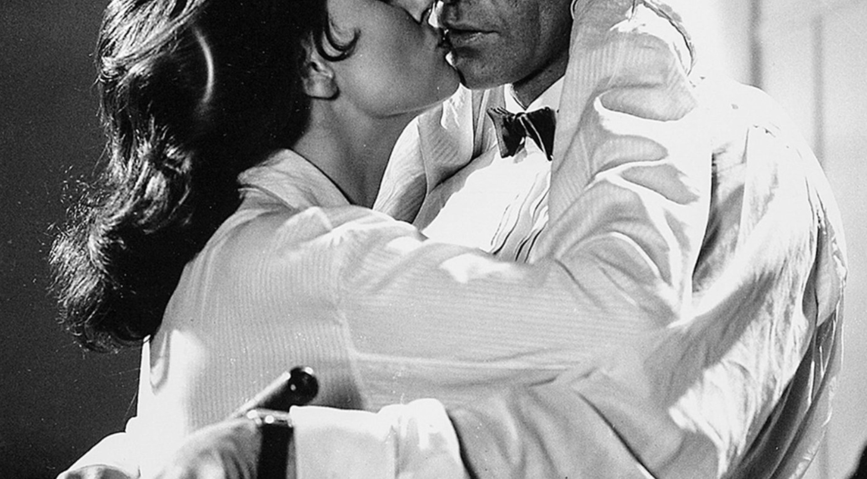 Should you take off your watch before having sex?