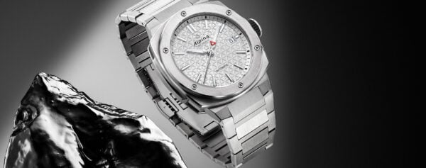Introducing – The Alpina Alpiner Extreme Automatic 39mm, Now in Titanium