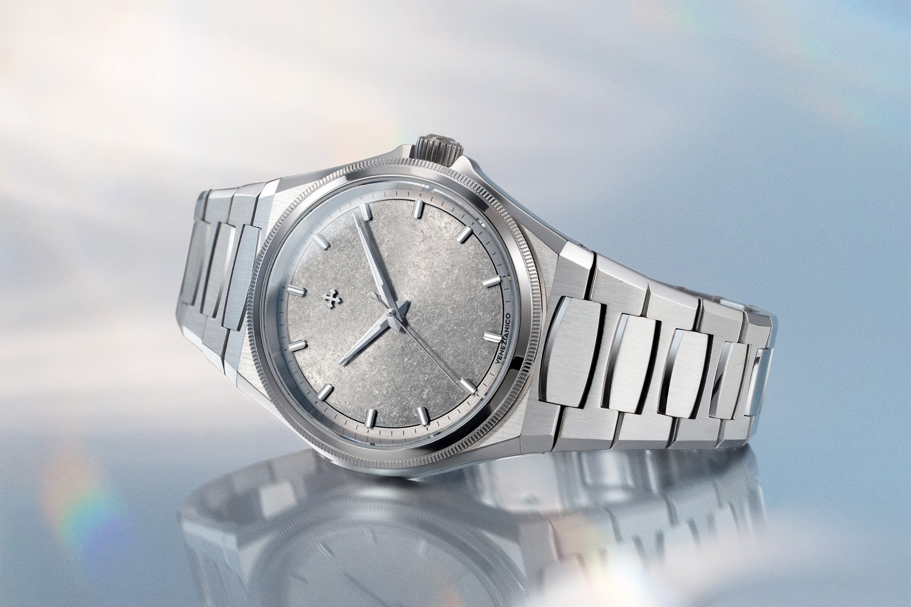 Introducing The Wonderful Monochromatic Venezianico Arsenale Platino