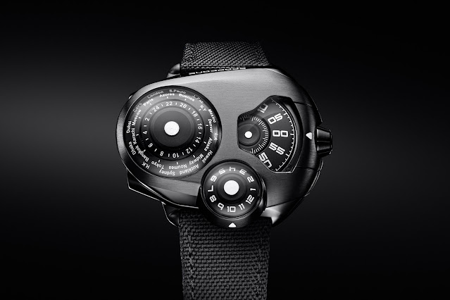 SpaceOne WorldTimer blends futuristic style with disc-based timekeeping