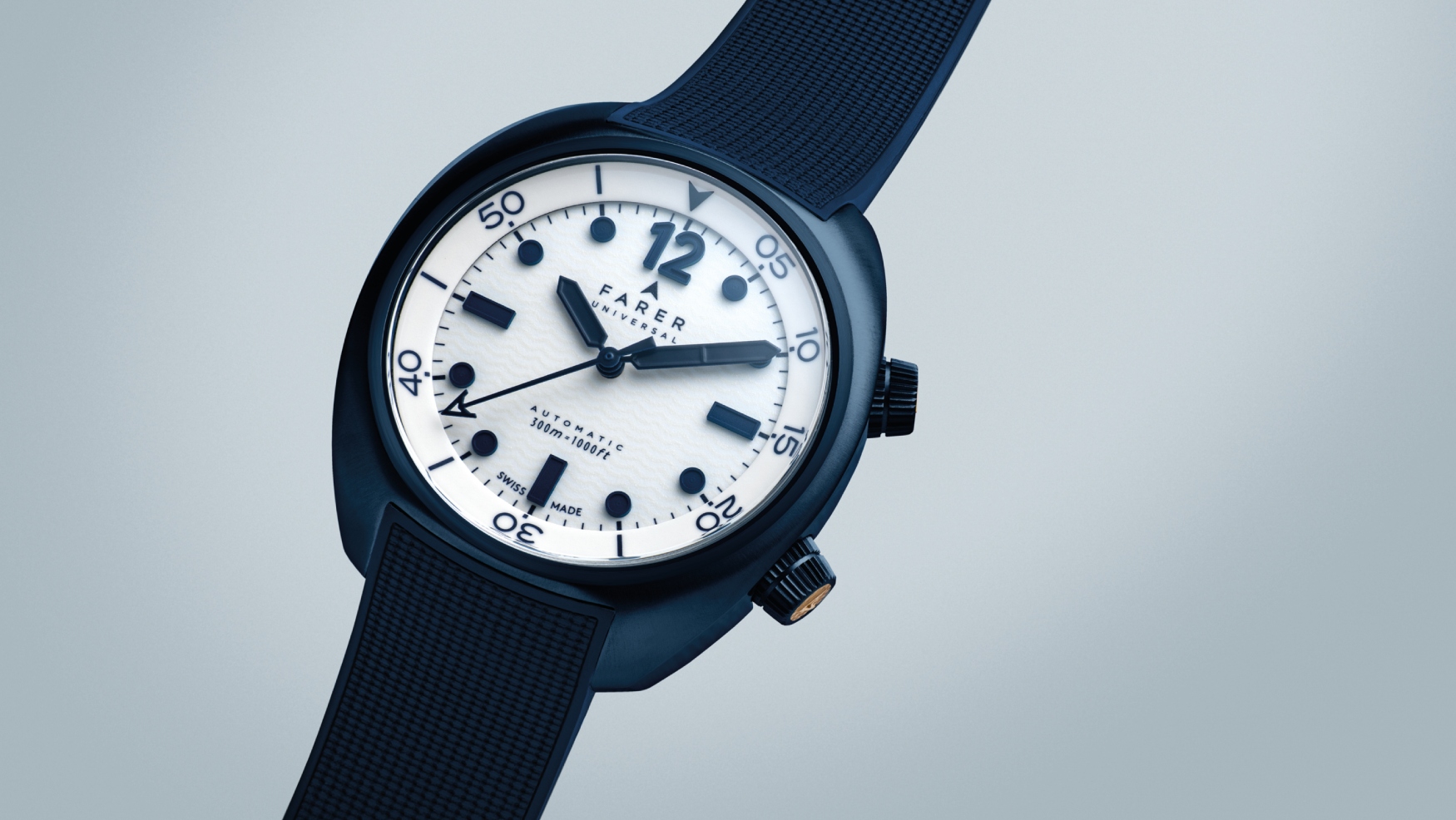 The Farer Aqua Compressor returns with a titanium case and a new movement
