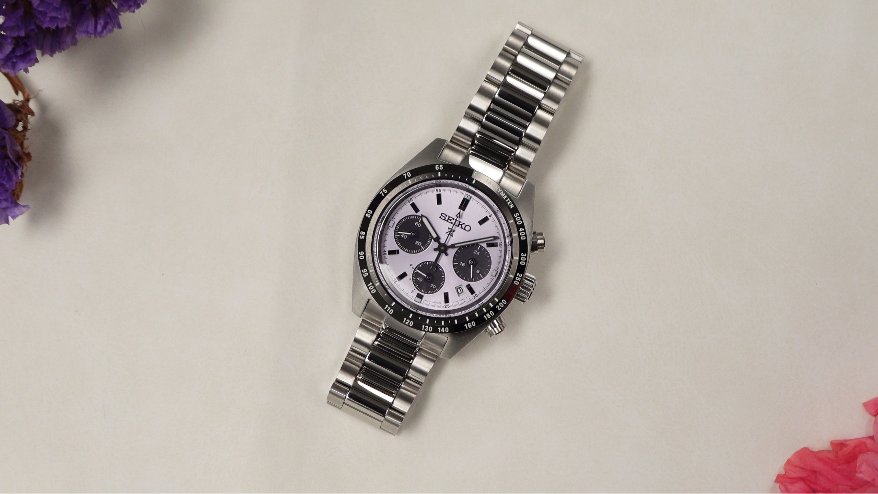 Seiko is off to the races with a limited edition Speedtimer Solar for the World Athletics Championships