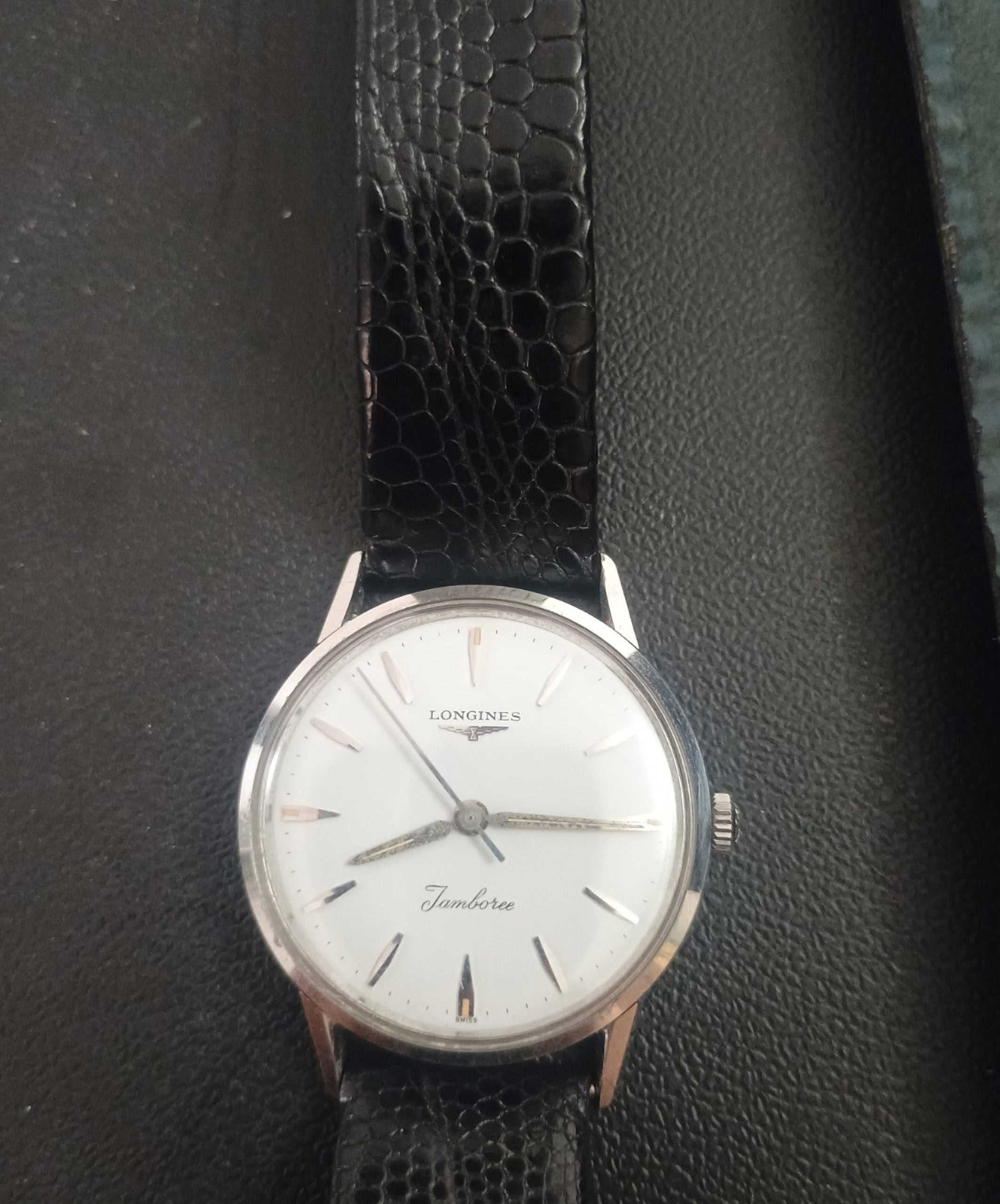 eBay Finds: A Funky Tissot in Great Condition, a Seiko 5 on a Bracelet, and a Pair of Vintage Zodiacs