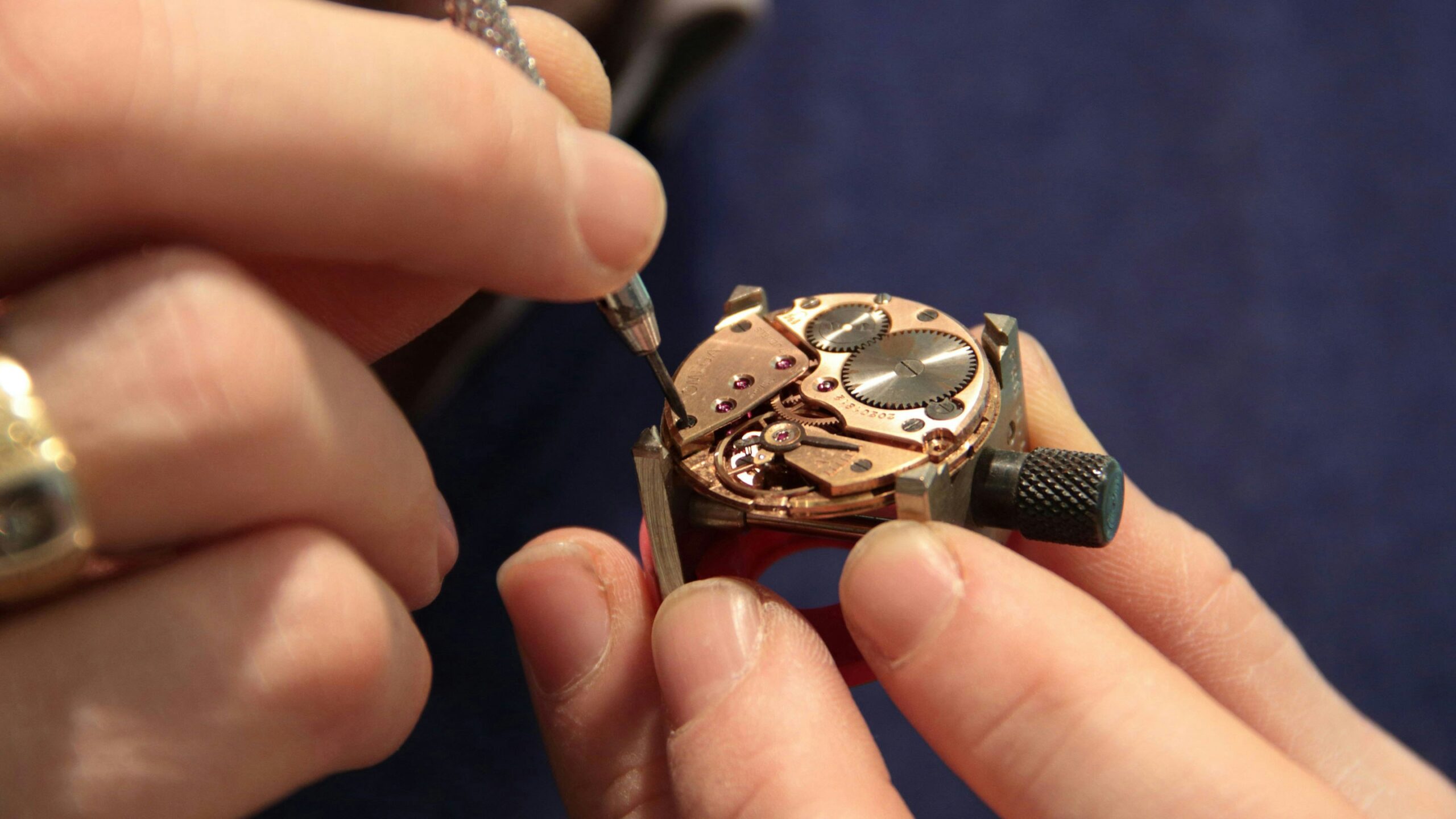 These Are The Best Classes You Can Take To Sharpen Your Watchmaking Knowledge