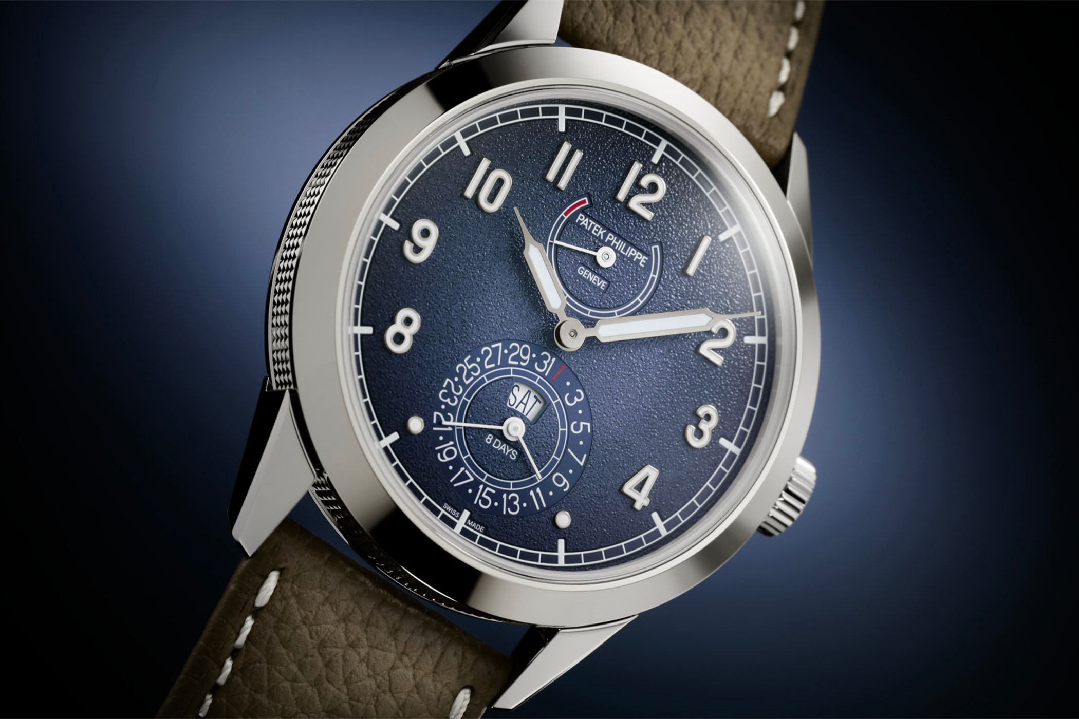 A Closer Look: Patek Philippe Calatrava 8-Day Ref. 5328G