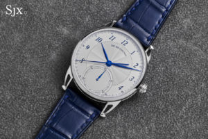 Hands On: De Bethune DB25 Monopusher Chronograph