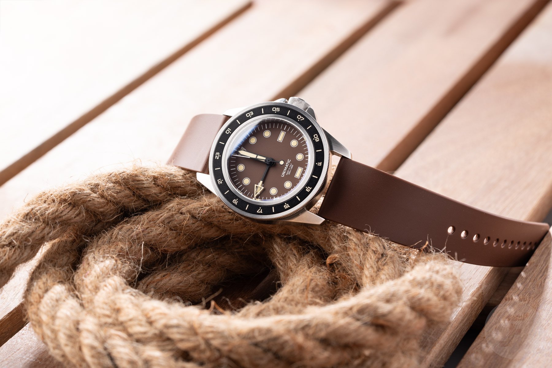Hands-On With The Stylish Unimatic Modello Uno Heritage GMT Diver
