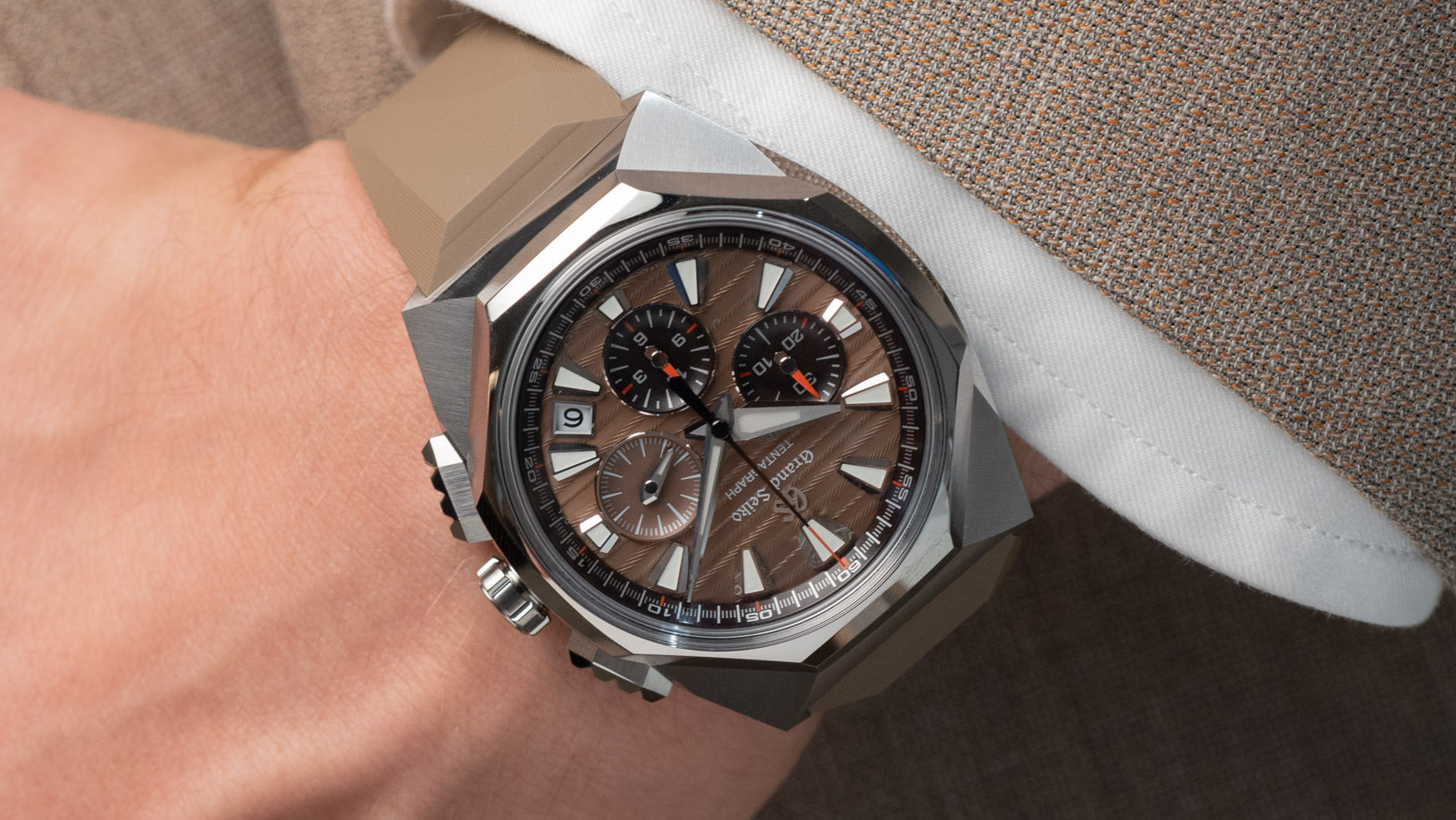 Does the Grand Seiko SLGC009 Tokyo Lion Tentagraph make you roar or meow?