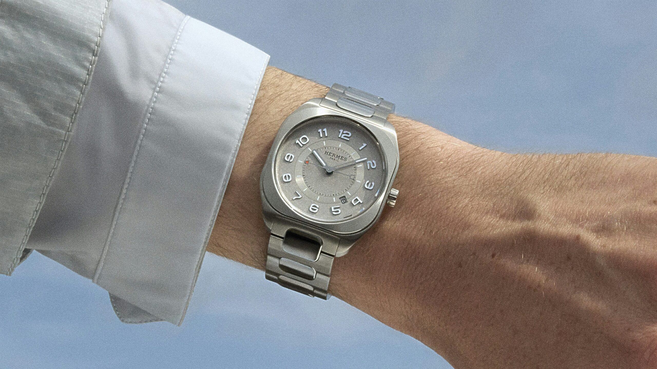 Introducing: Two New Colorways For The Hermès H08