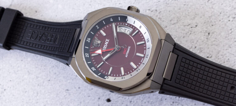 Watch Review: Versace V-Contempo GMT