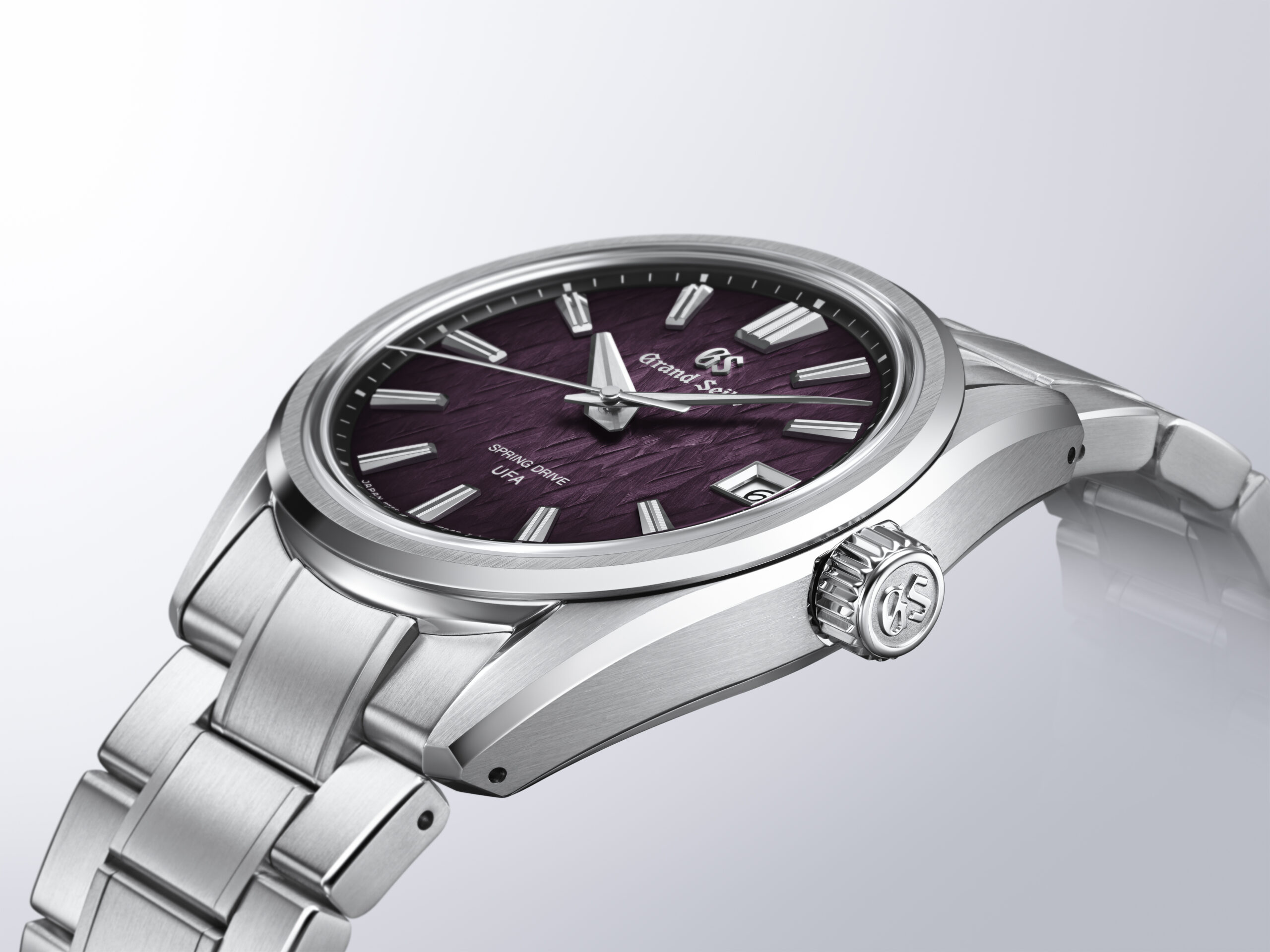 Grand Seiko’s SLGB005 brings the Spring Drive U.F.A. into a steel case