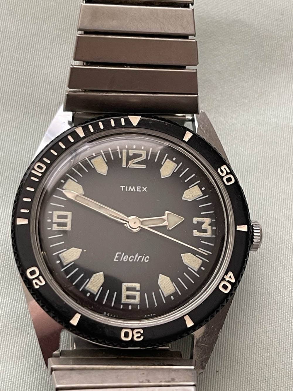eBay Finds: Vintage Watches from Seiko, Benrus, Timex, and More!