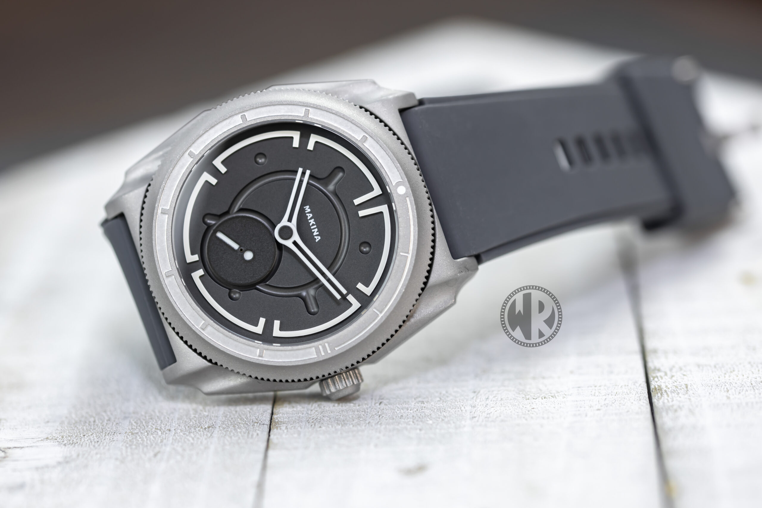 Hands-on with the Makina Azazel