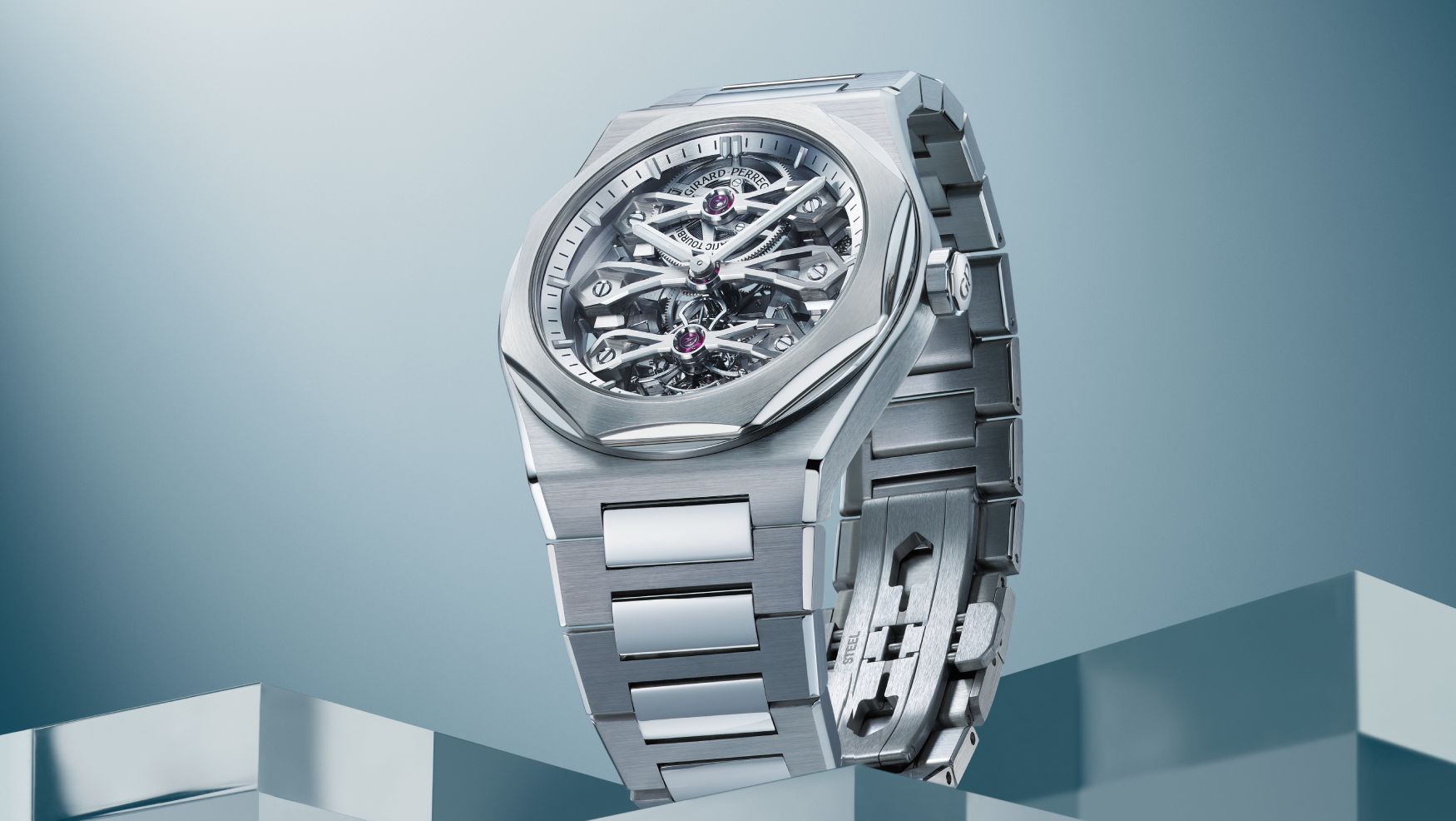 Girard-Perregaux goes multifaceted with the new Laureato Three Gold Bridges