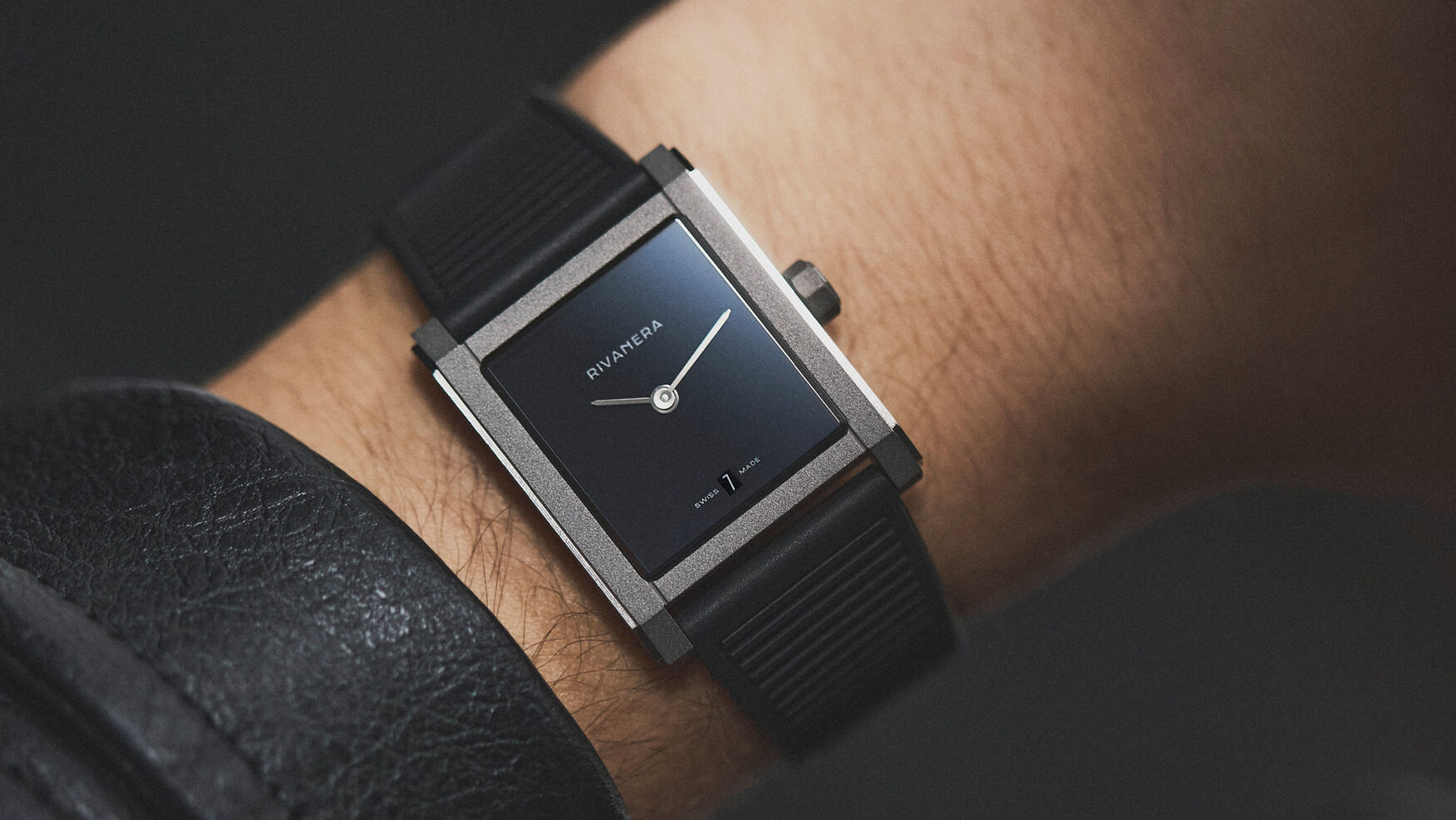 Echo/Neutra unveils a new Rivenera with an ultra-black twist, introducing the Piccolo